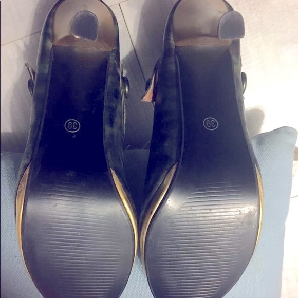 Marble Green Round Toe Pumps High Heels ๐ ๐ With Straps - Picture 8 of 8